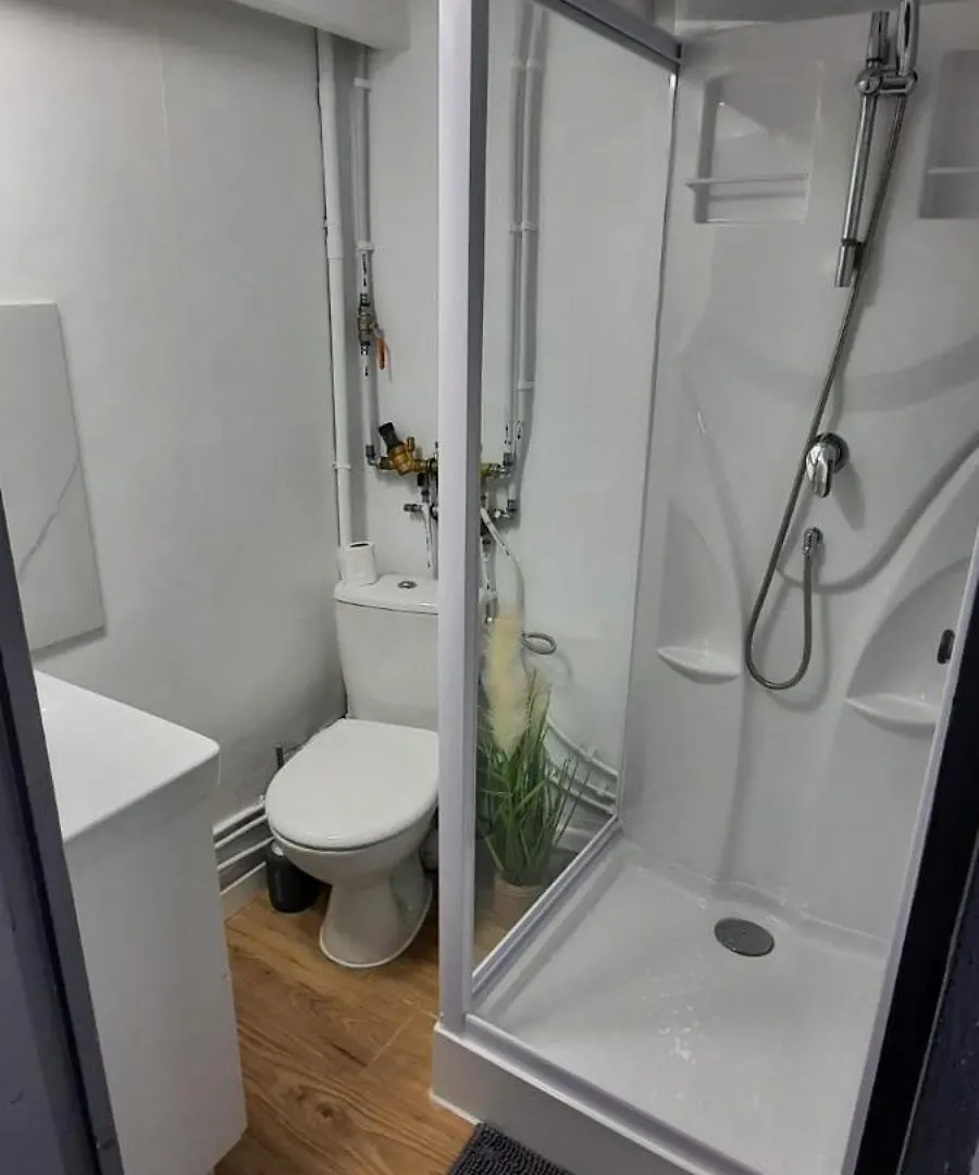 Apartment Studio Coin Nuit Terrasse A 5 Minutes De La Plage N1 Saint-Laurent-du-Var Frankreich